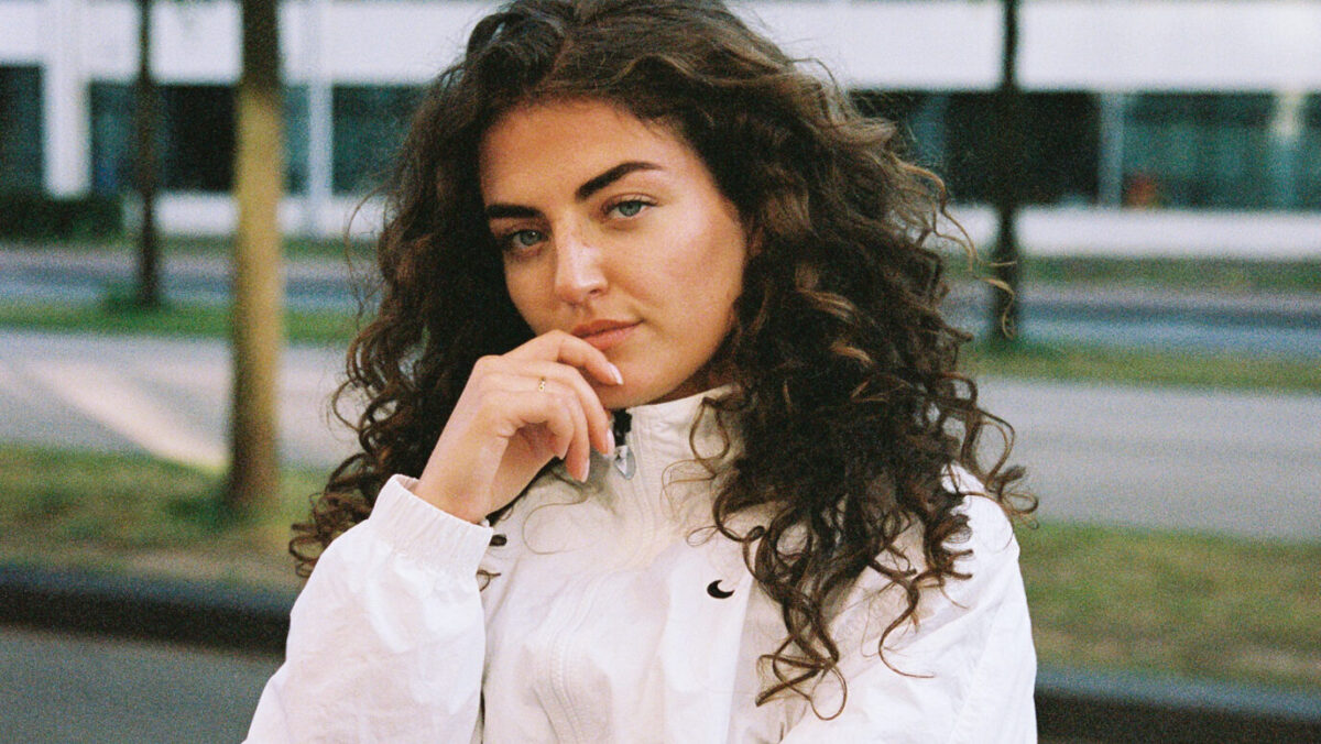 Isabel Usher